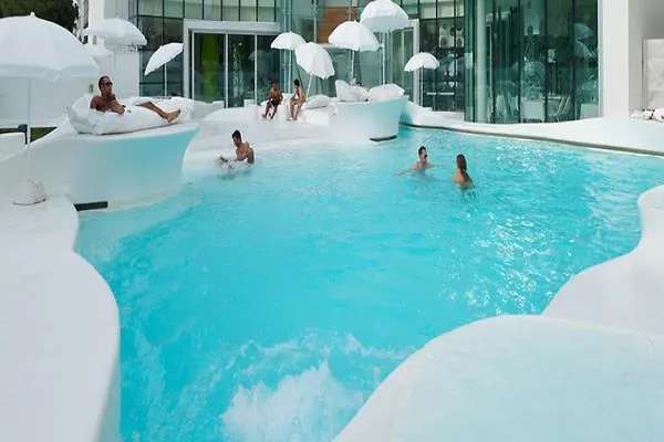 I-Suite Hotel Ρίμινι